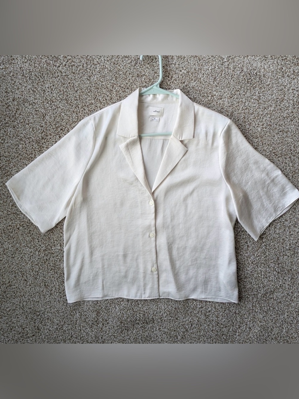 Aritzia Wilfred Cropped Satin Short Sleeve Top Sz. M Ivory